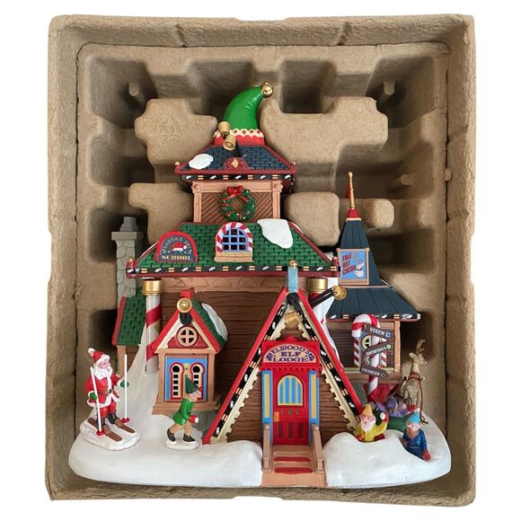 Lemax Elwoods Elf Lodge Lighted Christmas Village House Santas Wonderland 45224 - Picture 2 of 9